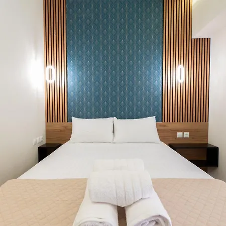 Modern Rooms Pagrati-2